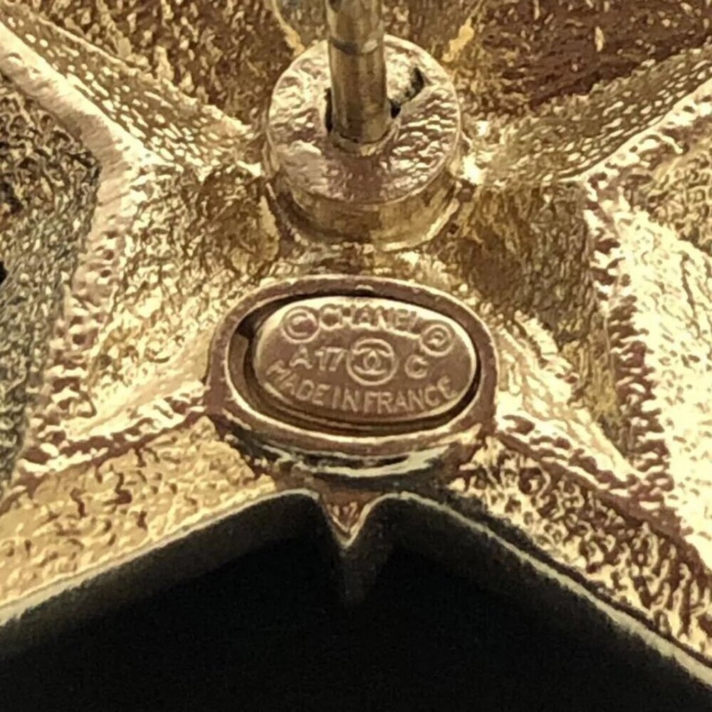 CHANEL CC Logo Double Star Rhinestone Brooch Gold Tone Pin A17C Auth w/Box D-j11 - Picture 6 of 16